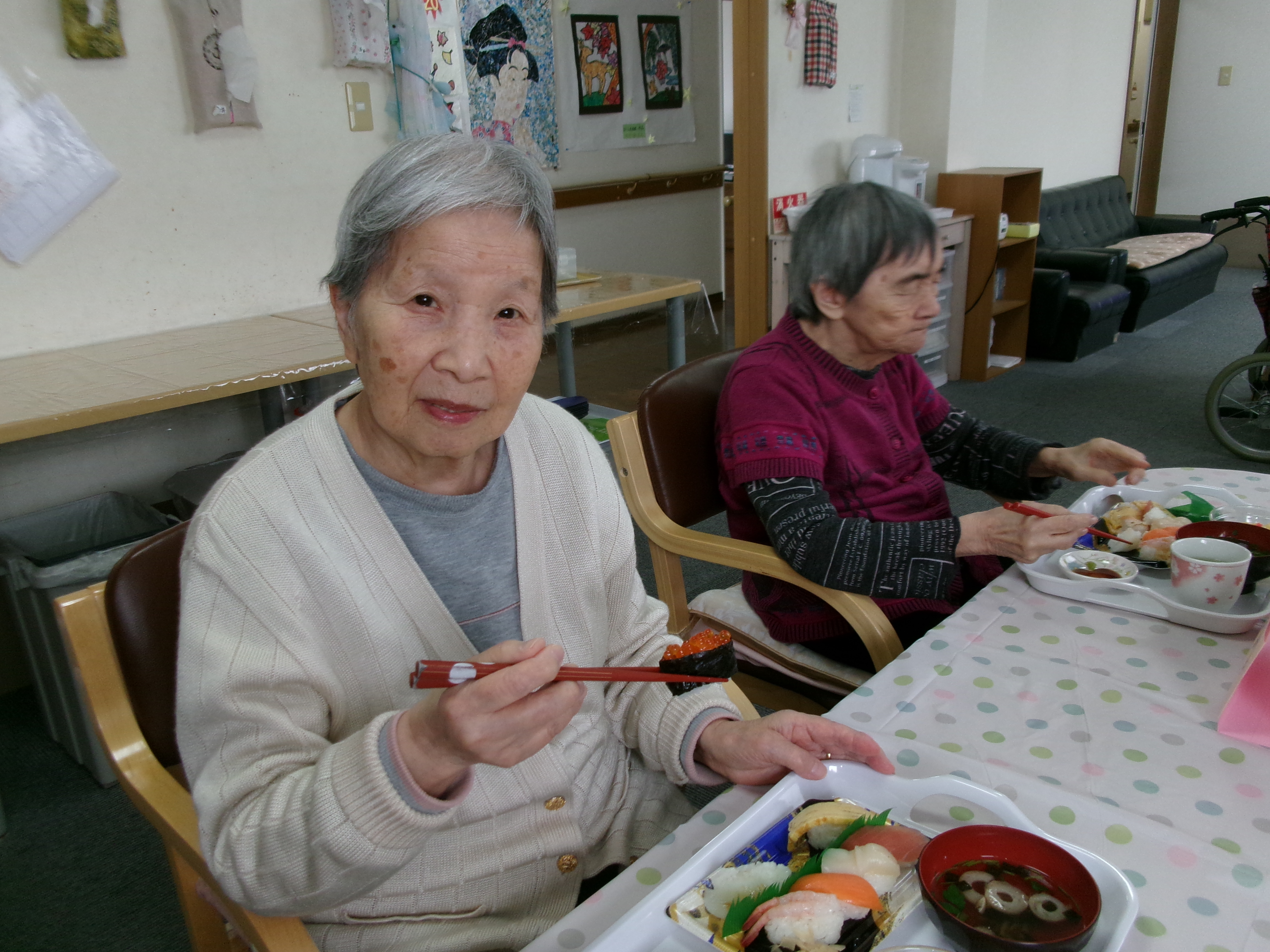 ファイル 1235-1.jpg